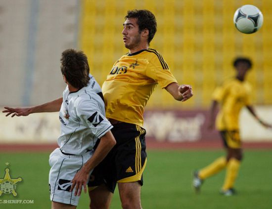 Артем Хачатуров: "Стараемся больше контролировать мяч"