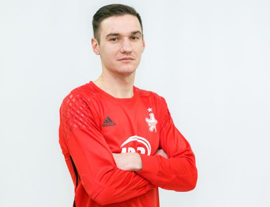 Dmitri Celiadnic: Je suis prêt à jouer dans des matches importants