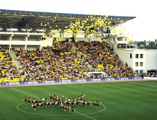 Home cinema: First match at the Main Arena