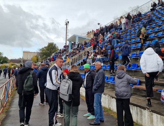 People, Drochia and football