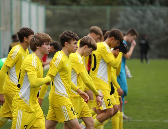 Первое поражение наших юношей