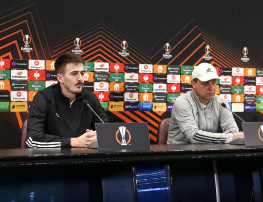 Rueda de prensa tras el partido contra el CD "Braga"