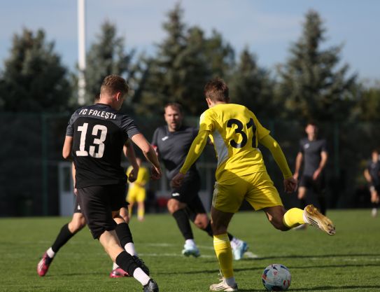 Уступили в Фэлештах