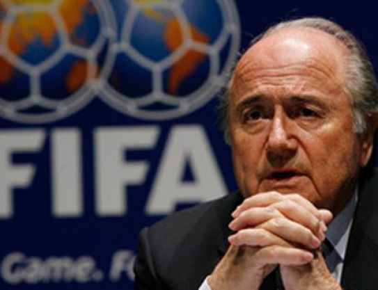Joseph  Blatter felicitó al  FC Sheriff con el  motivo de ganar el campeonato